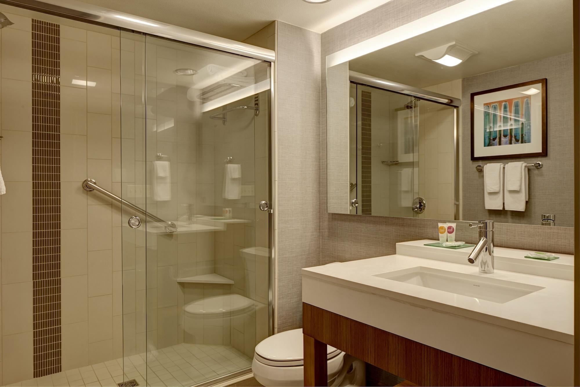 Hotel Hyatt Place Worth-alliance Town Center 3*