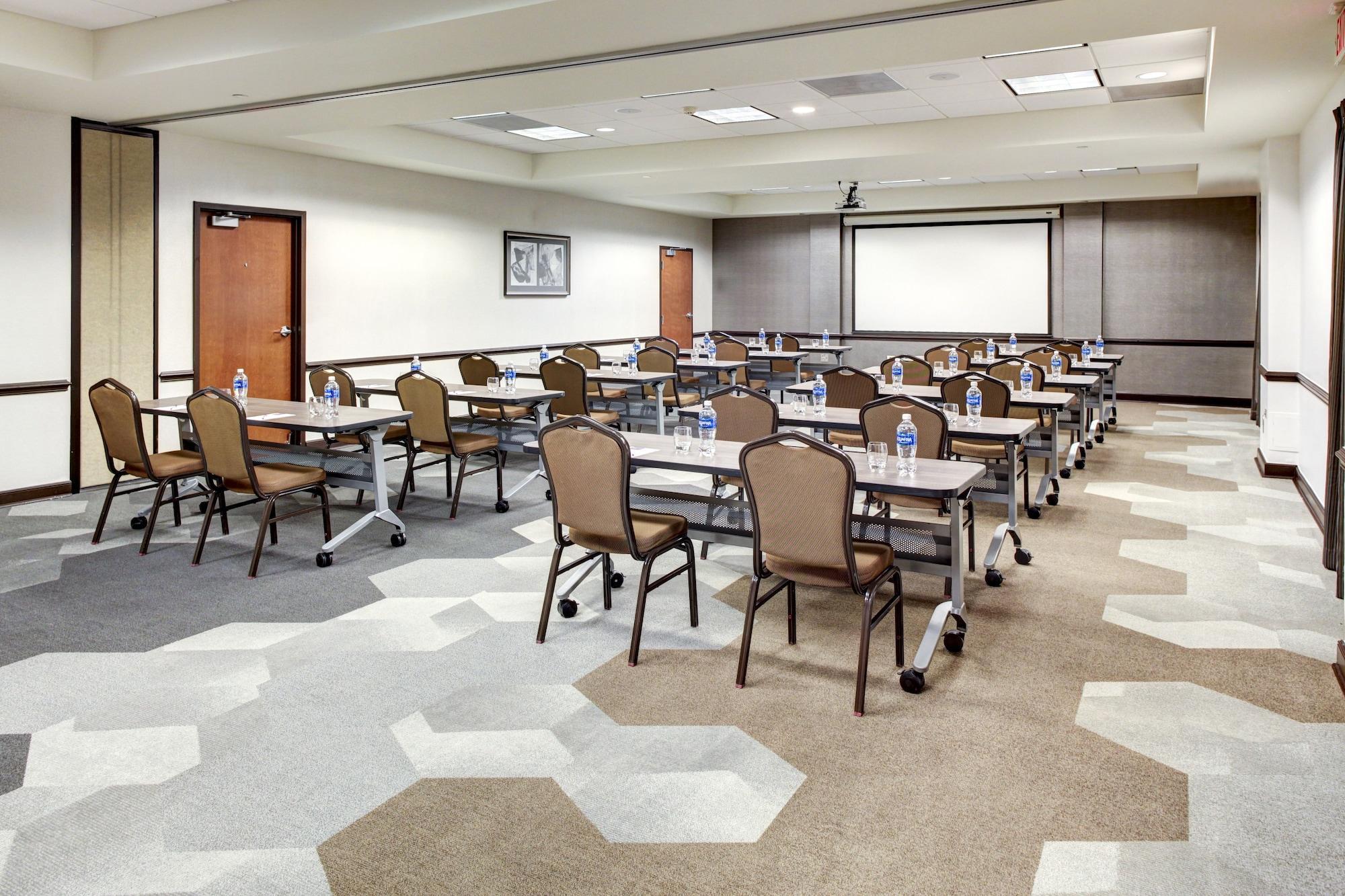 Hotel Hyatt Place Worth-alliance Town Center